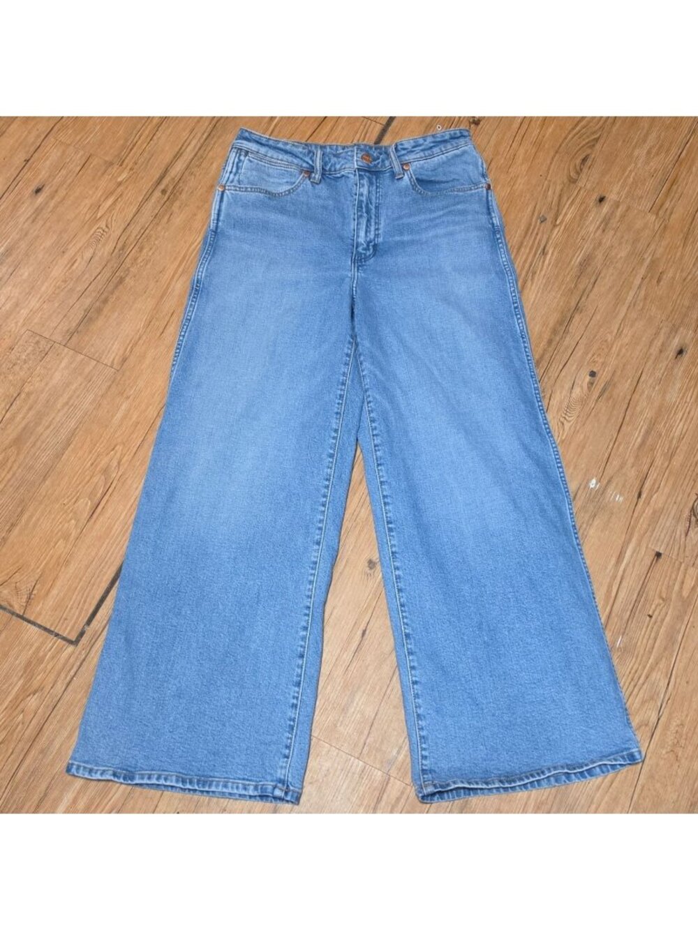Wrangler Worldwide 661 High Rise Wide Leg Jeans 28x28 Light Wash 70's BOHO Retro